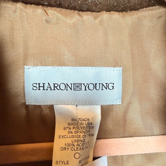 Sharon Young Faux Fur Veat - Picture 3 of 3